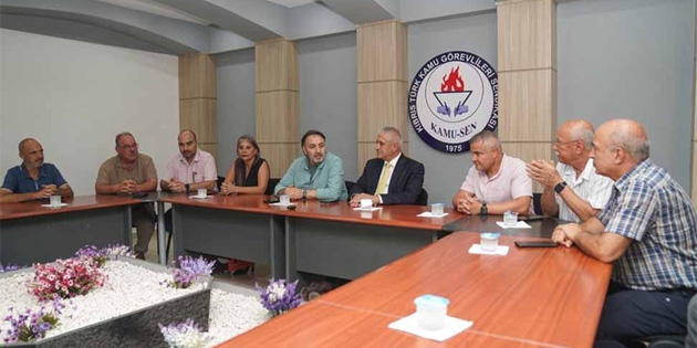 UBP Genel Ba�kan Aday� Ta�oy, KAMU-SEN'i ziyaret etti