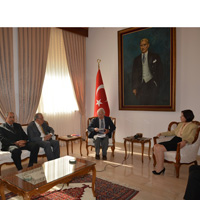 Seralar zehir sayor 