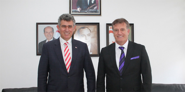 Feyzio�lu, Ar�kl�'y� ziyaret etti