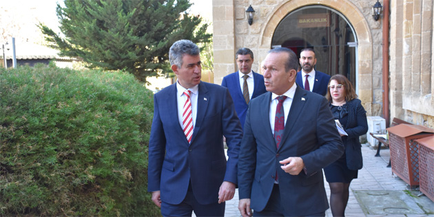 B�y�kel�i Feyzio�lu, Atao�lu’nu ziyaret etti 