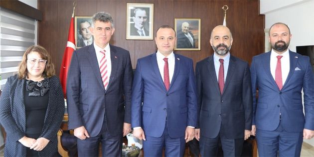 T�rkiye Cumhuriyeti Lefko�a B�y�kel�isi Feyzio�lu, Maliye Bakan� �an’� ziyaret etti