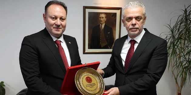 ztrkler, Ankara Bykelilii’ni ziyaret etti