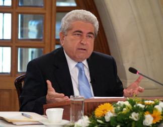 Hristofyas kartlarn at 