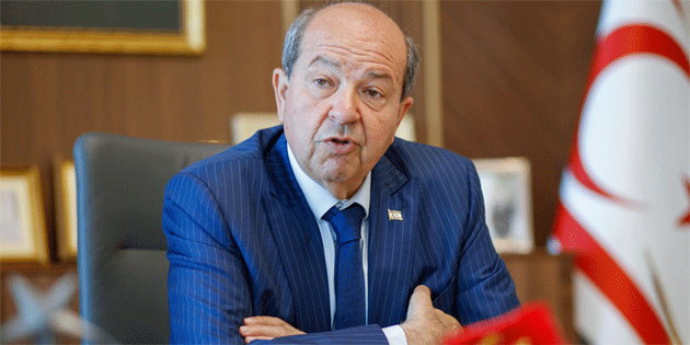 Cumhurba�kan� Tatar: Hristodulidis iki y�zl� bir siyaset izliyor