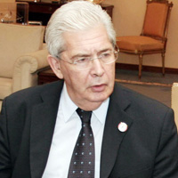 “Anti-i�gal etkinli�i” hakk�nda bilgi verdi 