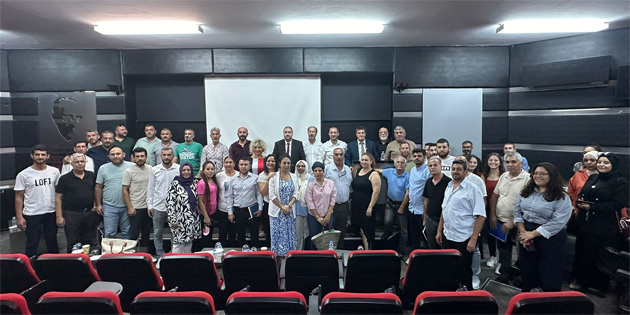 Yeniden Dou Partisi Siyaset Akademisi program