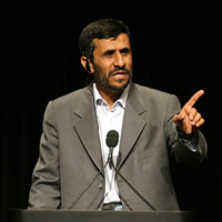Ahmedinejad da tepki g�sterdi