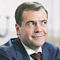 Medvedev Limasol’da Rum-Rus an�t�n� a�acak