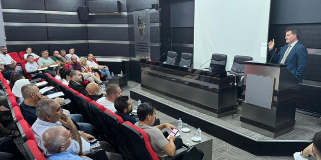 YDP’DEN GENLERE SYASET AKADEMS! 