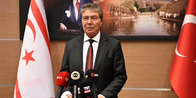 Babakan stel 'istikrar' vurgusunu srdryor