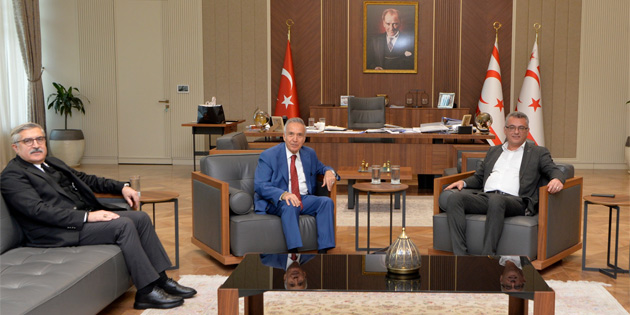 Erh�rman, AK Parti Genel Ba�kan Yard�mc�s� Yayman'� kabul etti