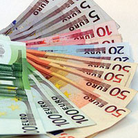 Rum Y�netimi piyasadan 200 milyon avro �ekti