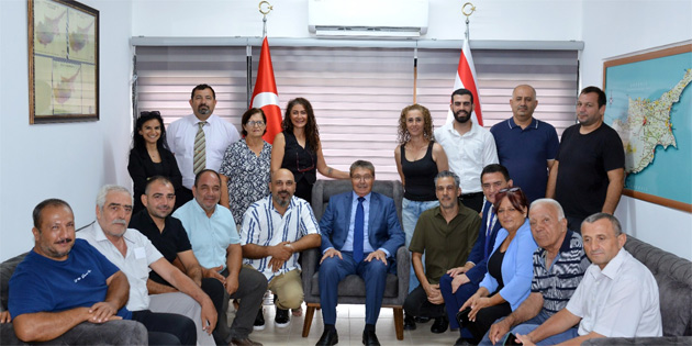 Babakan nal stel, Muhtarlar Birlii'ni ziyaret etti