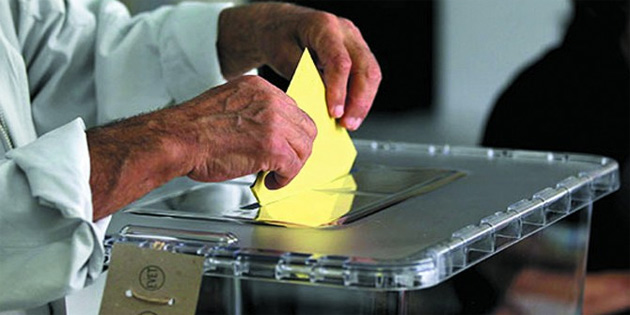 YSK kesinle�en adaylar� ilan etti 