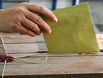 Mart’ta referandum
