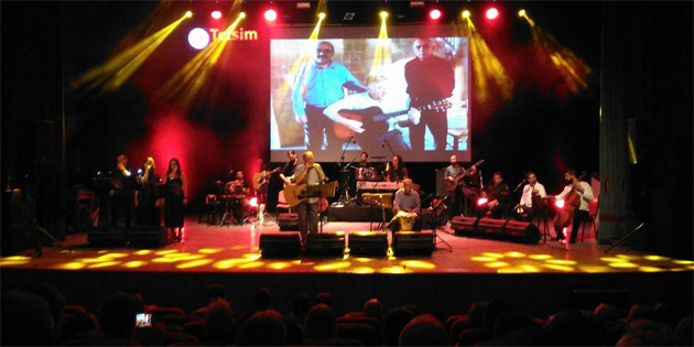 23 �ark�n�n seslendirildi�i konseri Cumhurba�kan� Ak�nc� da izledi