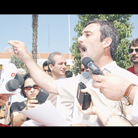 Bas�n-Sen Ba�kan� Darbaz istifa etti 