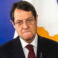 D�KO Anastasiadis’i ele�tirdi 