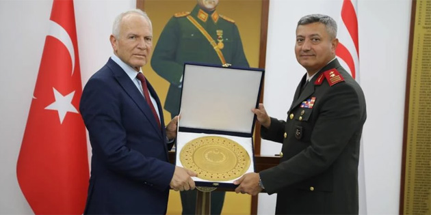 Meclis Ba�kan� T�re, T�mgeneral G�rg�l�’y� ziyaret etti