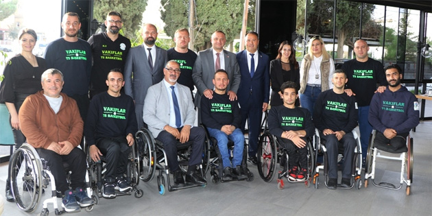 �an, Engelliler Spor Federasyonu Vak�flar Tekerlekli Sandalye Basketbol Tak�m� sporcular� onuruna yemek verdi 