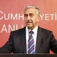 Cumhurbakan Aknc, mzakere heyetini aklad 