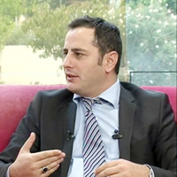 “SORUNU ��ZEN YOK” 
