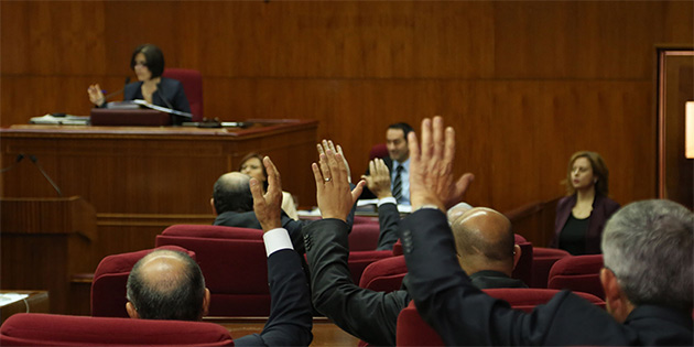 TARTI�MALI YASA 26 KABUL, 9 RET �LE MECL�S'TEN GE�T�