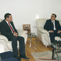 T�MKAN, DP’DEN DESTEK ARADI