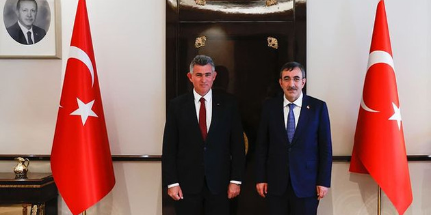 Feyzio�lu, TC Cumhurba�kan� Yard�mc�s� Y�lmaz taraf�ndan kabul edildi