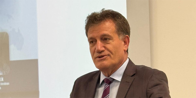 Ar�kl�: “Havac�l�k alan�ndaki en �nemli projemiz Ercan Havaliman�'d�r”