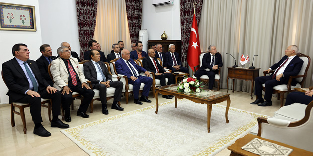 T�re: “Ayn� milletin mensuplar� olmaktan �eref ve gurur duyuyoruz'