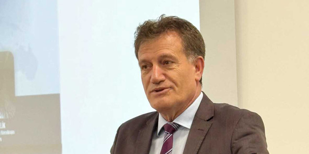 YAKIN CO�RAFYADA EN B�Y�K HAVAL�MANINA SAH�P OLDUK 