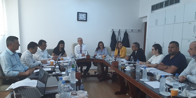 Hukuk, Siyasi ler ve Dilikiler Komitesi Biliim Sular Yasa Tasars'n gryor 