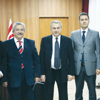 K���k, cerrahi alan�nda bilgilendirildi!