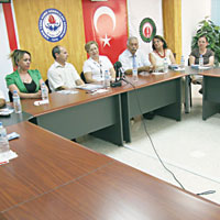G�lsen Bozkurt: Samimi ve iddial�y�z 