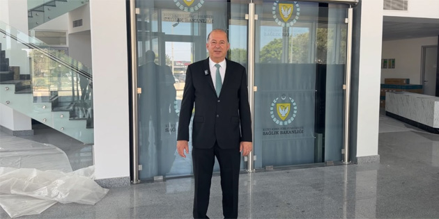 Din�y�rek: “Yeni Girne Hastanesi’ni a�maya haz�r�z”