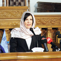 “TRKYE'NN GARANTRLNDEN VAZGEMEYZ”