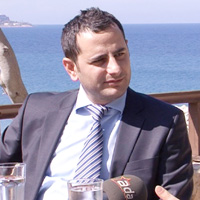 ‘KULS SYASET YAPIYORLAR’ 