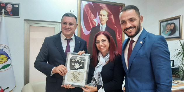 Ye�il�rmak: “Hatay ile Yenierenk�y aras�nda dostluk ve birlik k�pr�s� g��lendi” 