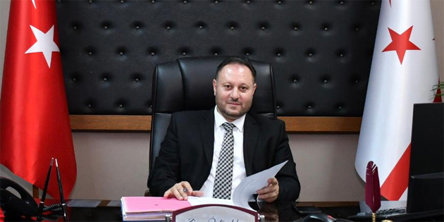 �zt�rkler, �lkede d�zensiz durumda yasal izinli olmadan kalan yabanc�lara yasal stat� alt�na girmeleri i�in �a�r�da bulundu 