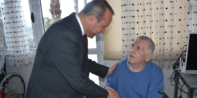 Atatolu, Lapta Huzurevi’ni ziyaret etti