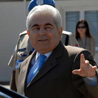 Hristofyas’�n i�i �ok zor 