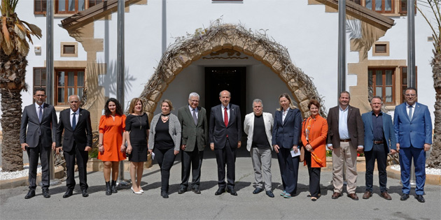 Tatar, Ankara Gazeteciler Birli�i heyetini kabul etti