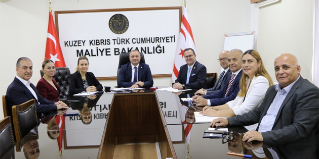 Maliye Bakan an, Turgay Deniz bakanlnda Kbrs Trk Ticaret Odas Ynetim Kurulu yelerini kabul etti