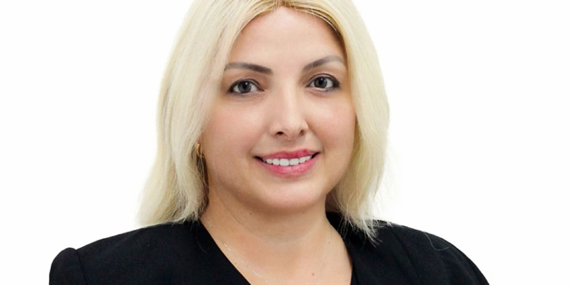 32 YIL SONRA SELEN LK KADIN BELEDYE BAKANI DNDRMEL 