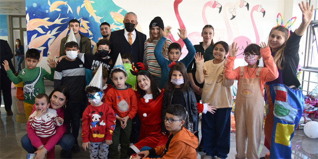 Ta�oy’dan �ocuk Onkoloji Merkezi’ne y�lba�� ziyareti