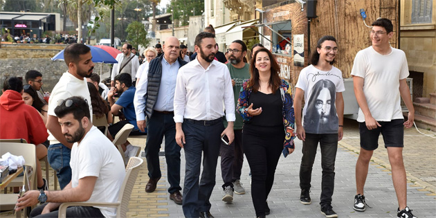 Reynar, Avrupa Gn etkinliine katld, halkla bir araya geldi 
