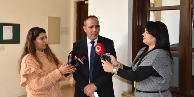 Lefko�a il�esinde se�ilenlere mazbatalar verildi