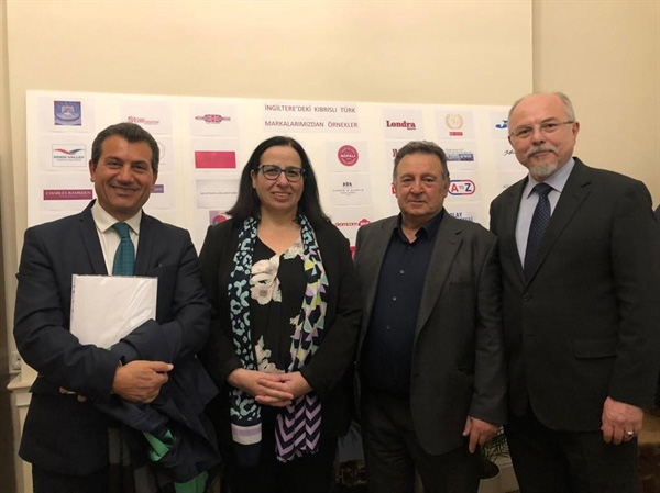 Londra da Sosyal Toplant Dzenlendi