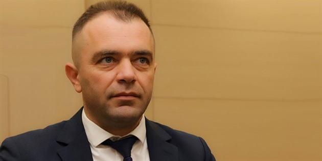 ahiner'den hkmete ehitler konusunda ar
